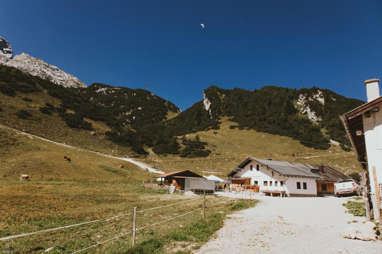 Hochalm-Premium-Campingfass Auf 1705 M, No Car Access جارمش بارتنكيرشن المظهر الخارجي الصورة